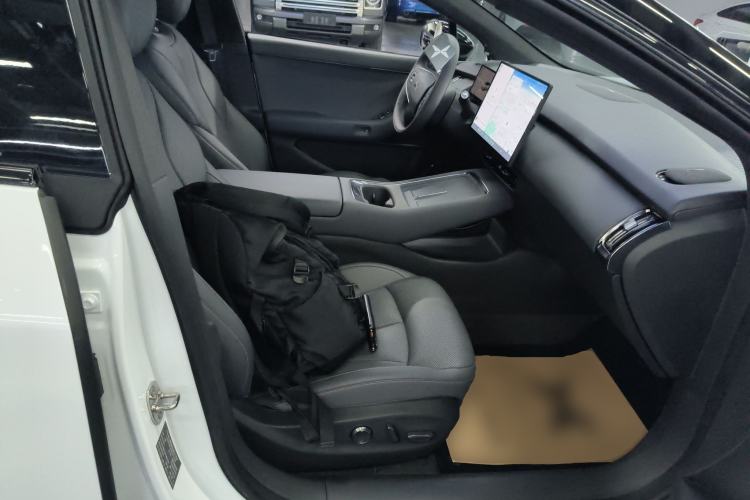 Used XPeng P7+ 2024 Long-Range Max Right Front Seat