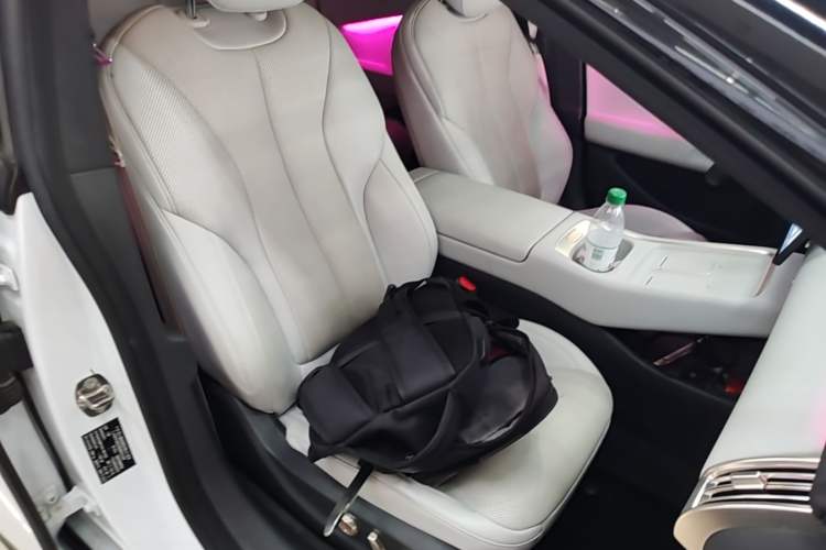 Used XPeng P7+ 2024 Long-Range Max Right Front Seat