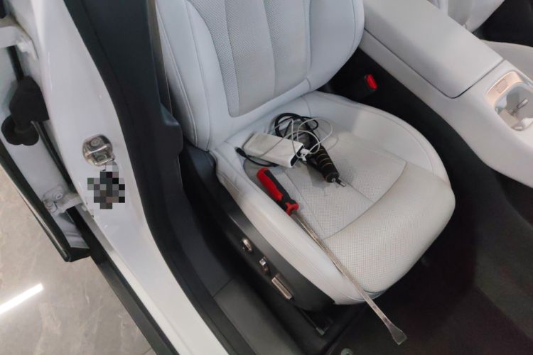Used XPeng P7+ 2024 Long-Range Max Right Front Seat