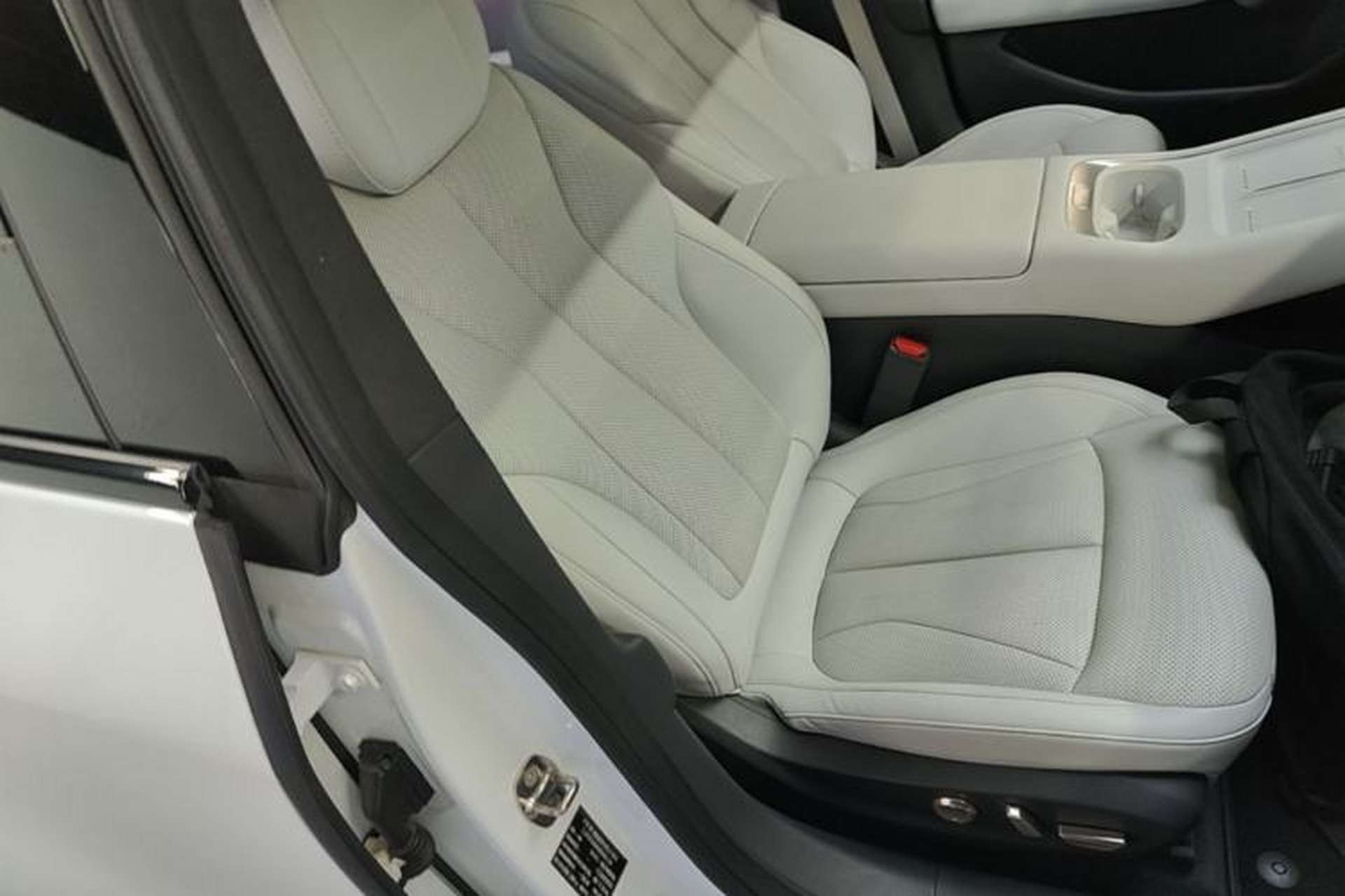 Used XPeng P7+ 2024 Long-Range Max Right Front Seat