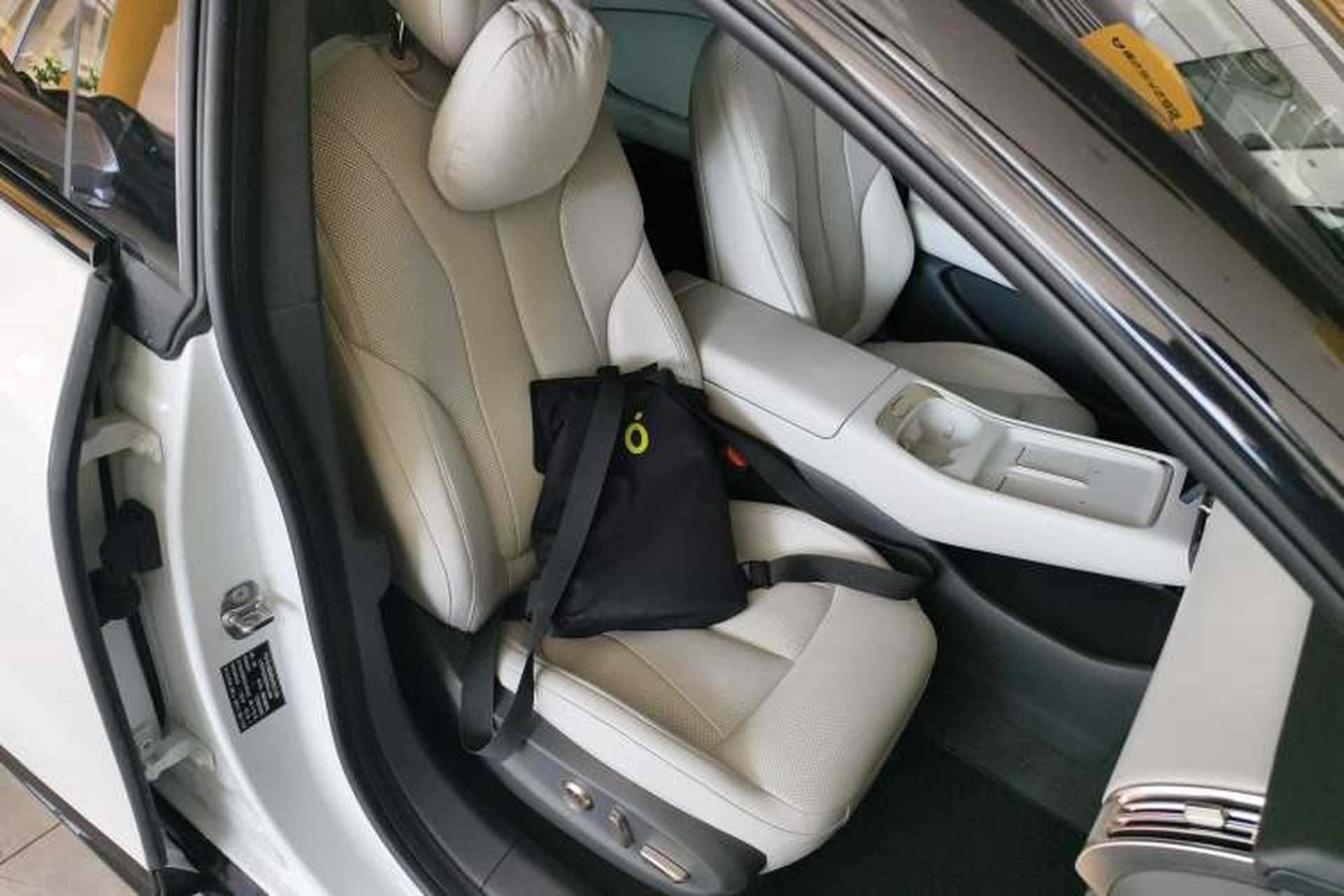 Used XPeng P7+ 2024 Long-Range Max Right Front Seat