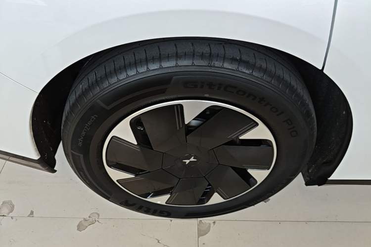 Used XPeng P7+ 2024 Ultra-Long Range Max Right Rear Wheel Hub