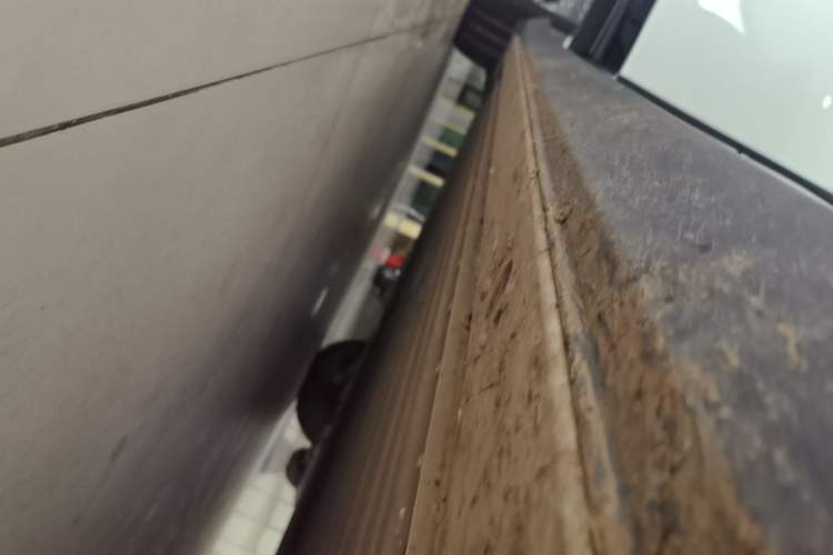 Used XPeng P7+ 2024 Long-Range Max Right Side Sill