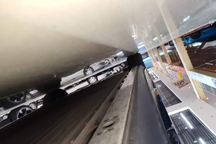 Used XPeng P7+ 2024 Long-Range Max Right Side Sill