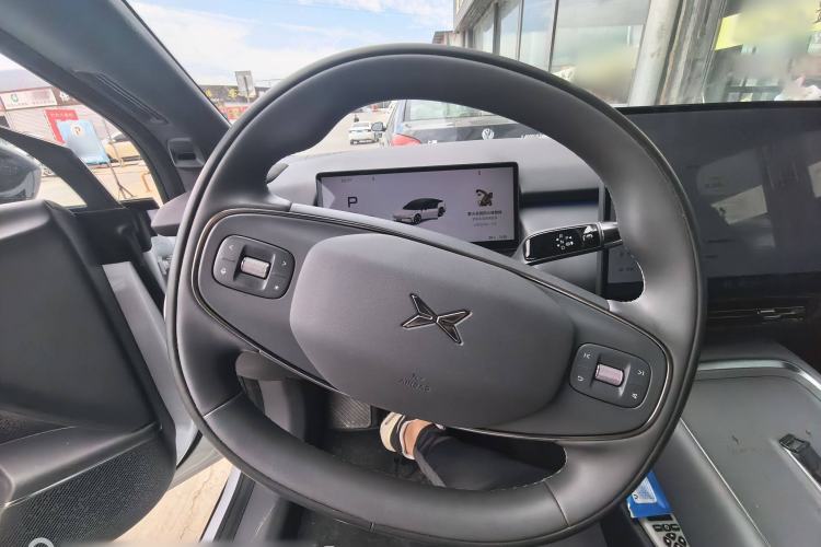 Used XPeng P7+ 2024 Long-Range Max Steering Wheel