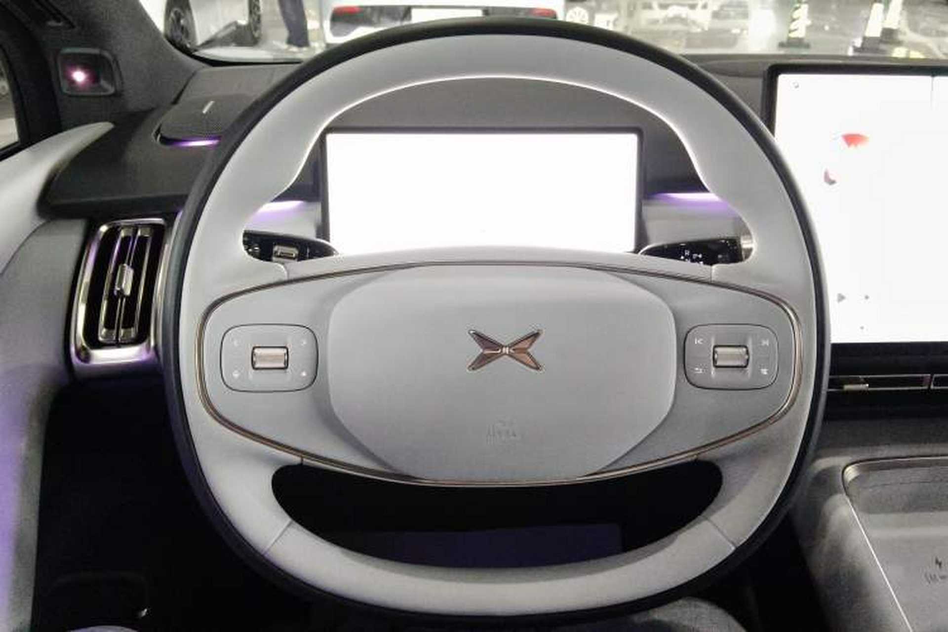 Used XPeng P7+ 2024 Long-Range Max Steering Wheel