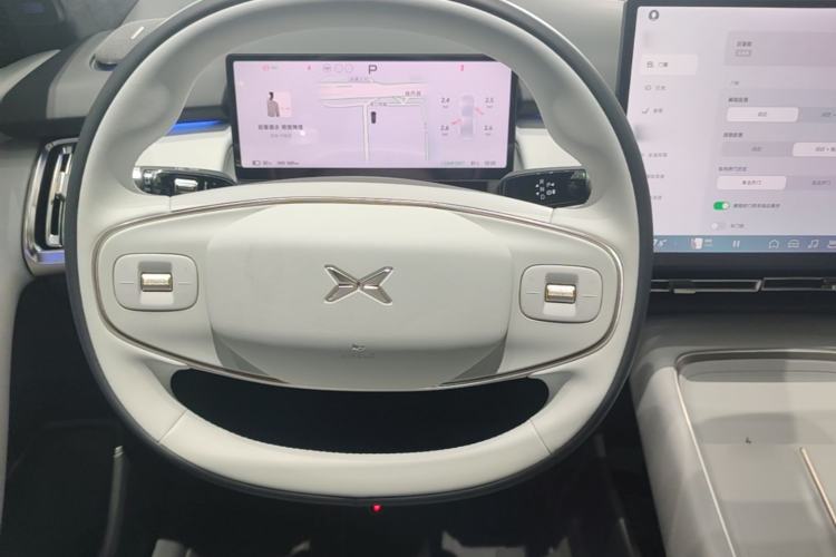 Used XPeng P7+ 2024 Ultra-Long Range Max Steering Wheel