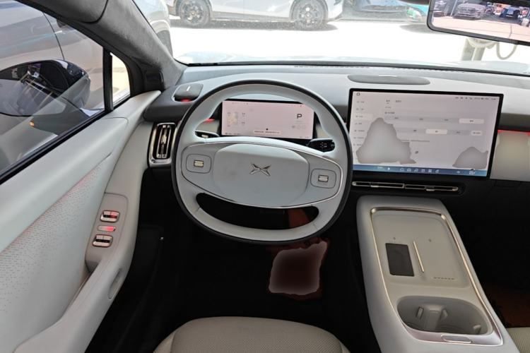 Used XPeng P7+ 2024 Long-Range Max Steering Wheel