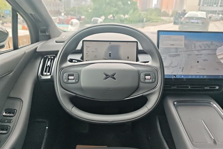 Used XPeng P7+ 2024 Long-Range Max Steering Wheel