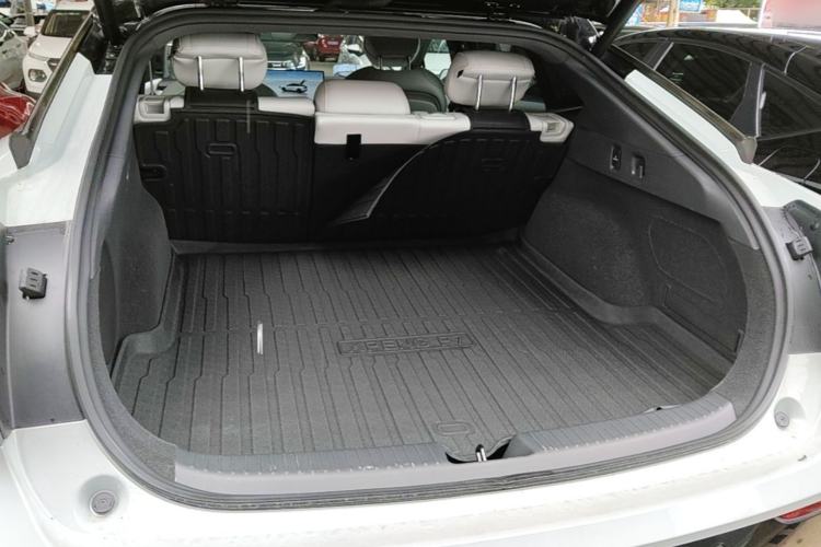 Used XPeng P7+ 2024 Long-Range Max Trunk
