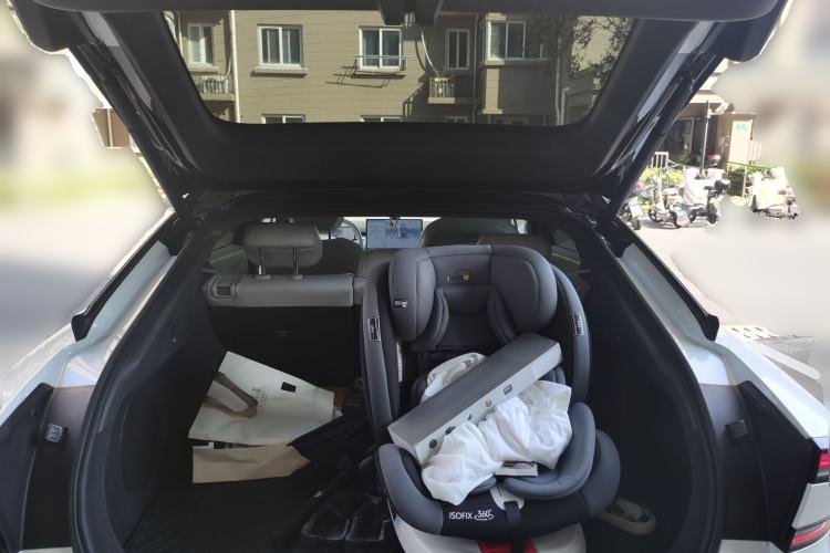 Used XPeng P7+ 2024 Ultra-Long Range Max Trunk