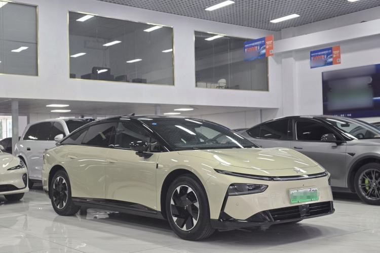 Used XPeng P7+ 2024 Long-Range Max Exterior 2