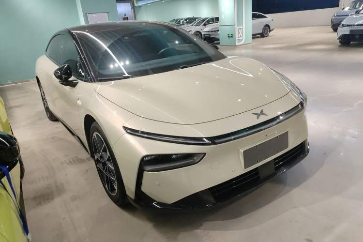 Used XPeng P7+ 2024 Long-Range Max Exterior 2