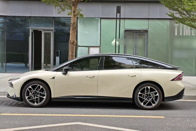 Used XPeng P7+ 2024 Long-Range Max Exterior 3