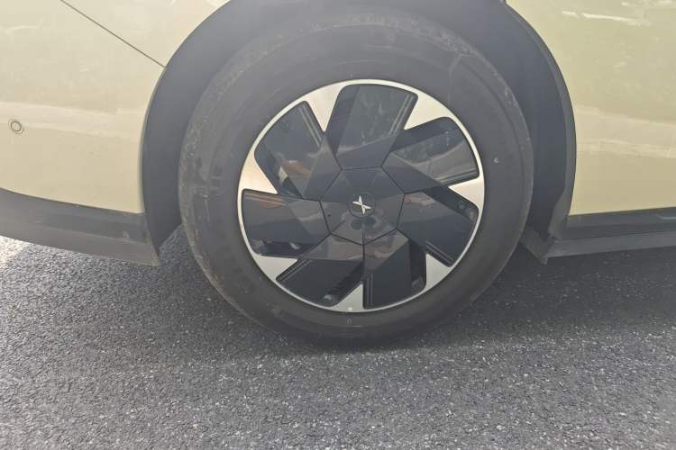 Used XPeng P7+ 2024 Long-Range Max Exterior 7
