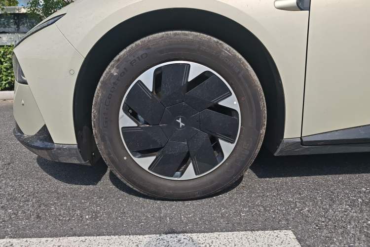 Used XPeng P7+ 2024 Long-Range Max Exterior 8
