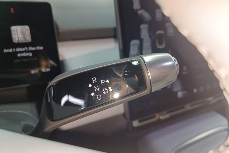 Used XPeng P7+ 2024 Ultra-Long Range Max Gear Lever
