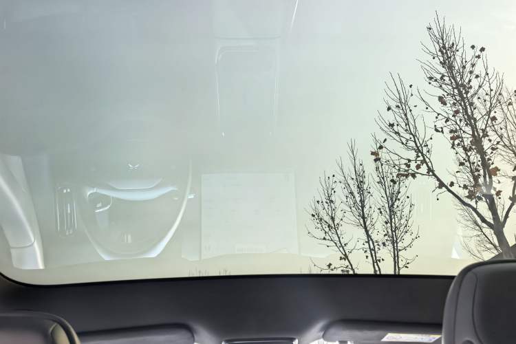 Used XPeng P7+ 2024 Long-Range Max Headliner