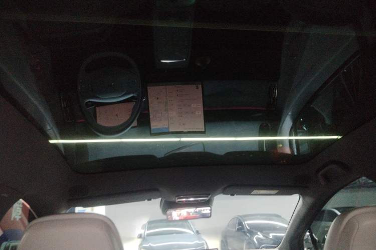 Used XPeng P7+ 2024 Ultra-Long Range Max Headliner