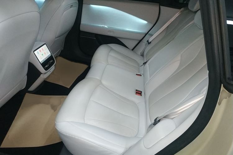 Used XPeng P7+ 2024 Long-Range Max Interior 2