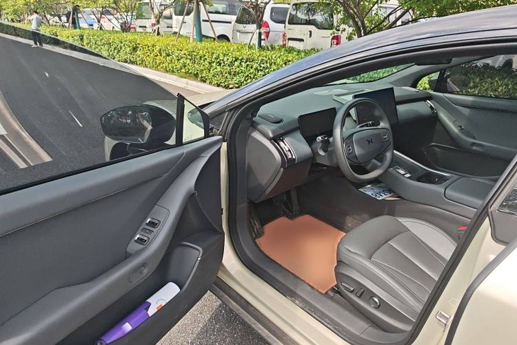 Used XPeng P7+ 2024 Long-Range Max Interior 3