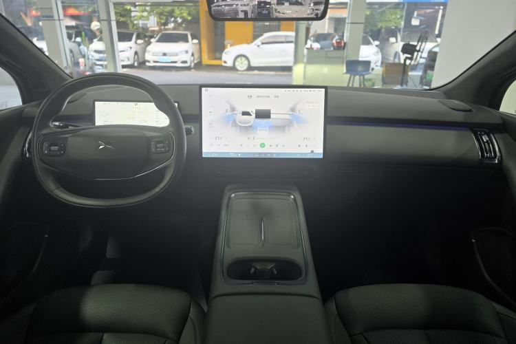 Used XPeng P7+ 2024 Long-Range Max Interior 6