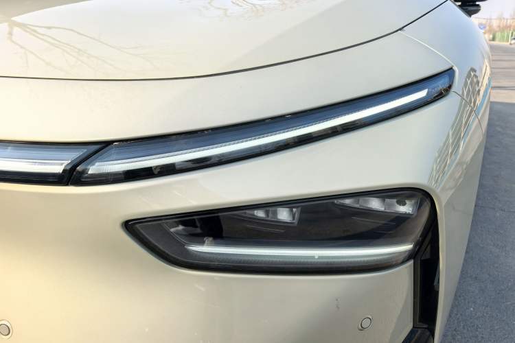 Used XPeng P7+ 2024 Long-Range Max Left Front Headlight