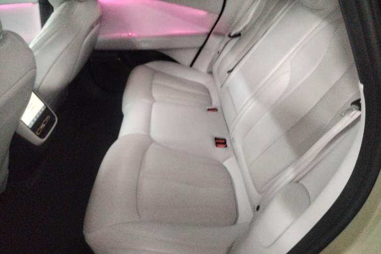 Used XPeng P7+ 2024 Ultra-Long Range Max Left Rear Seat