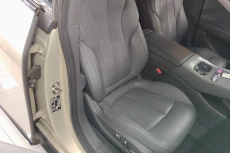 Used XPeng P7+ 2024 Ultra-Long Range Max Right Front Seat