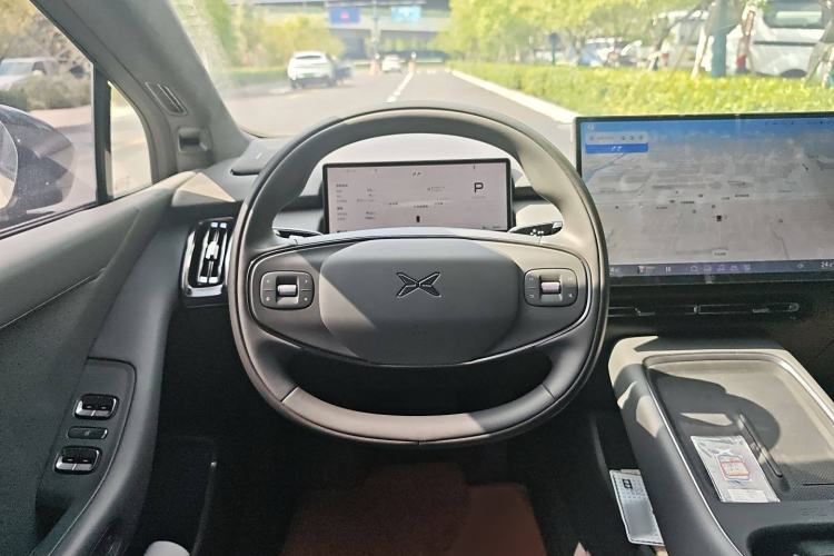 Used XPeng P7+ 2024 Long-Range Max Steering Wheel