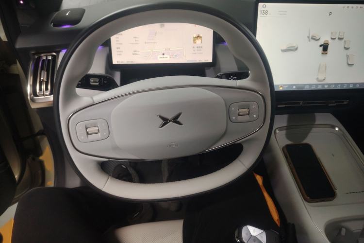 Used XPeng P7+ 2024 Ultra-Long Range Max Steering Wheel