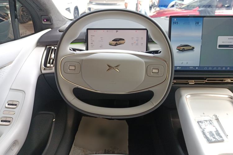 Used XPeng P7+ 2024 Long-Range Max Steering Wheel
