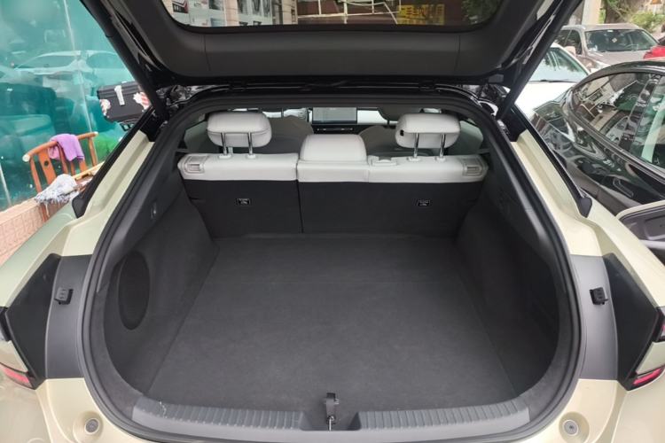 Used XPeng P7+ 2024 Long-Range Max Trunk
