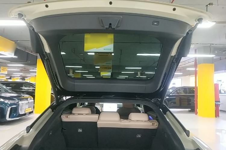 Used XPeng P7+ 2024 Ultra-Long Range Max Trunk