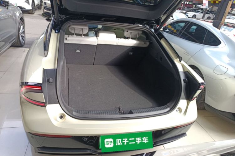 Used XPeng P7+ 2024 Long-Range Max Trunk