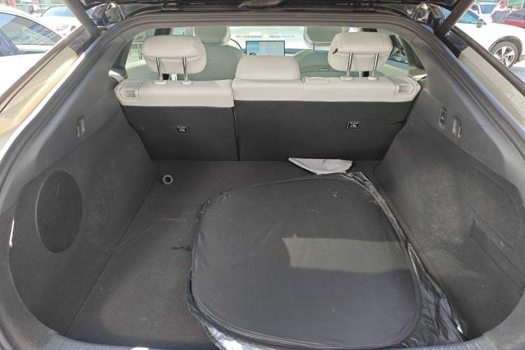 Used XPeng P7+ 2024 Long-Range Max Trunk