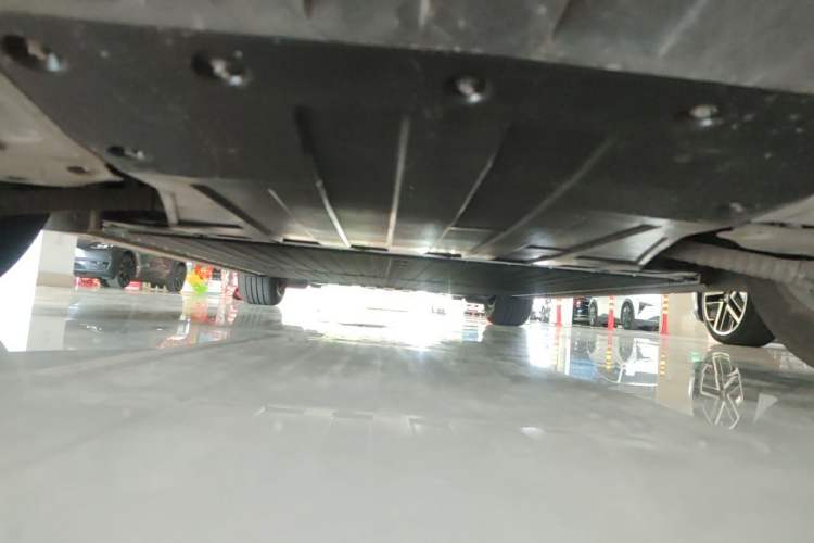 Used XPeng P7+ 2025 Ultra-Long Range Max Flagship Edition Chassis Rear