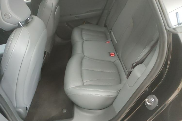 Used XPeng P7+ 2025 Ultra-Long Range Max Flagship Edition Left Rear Seat