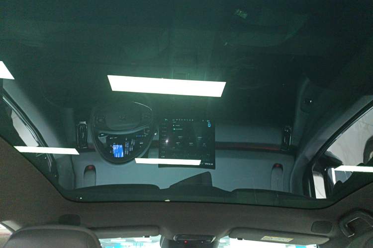 Used XPeng P7+ 2025 Ultra-Long Range Max Flagship Edition Headliner