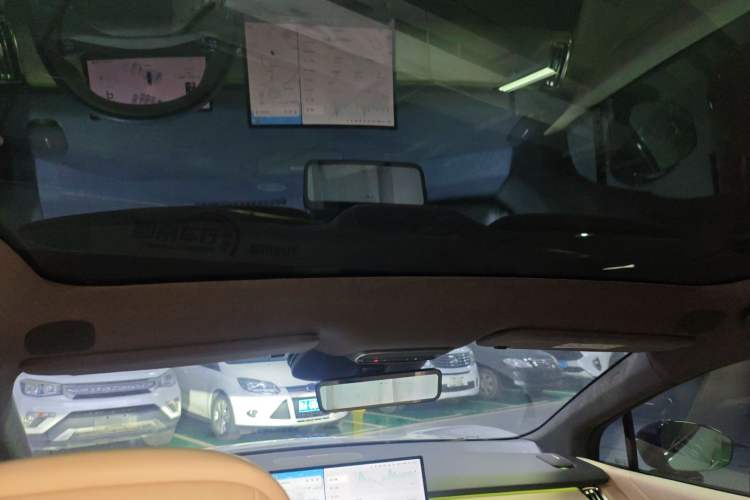 Used XPeng P7+ 2025 Ultra-Long Range Max Flagship Edition Headliner