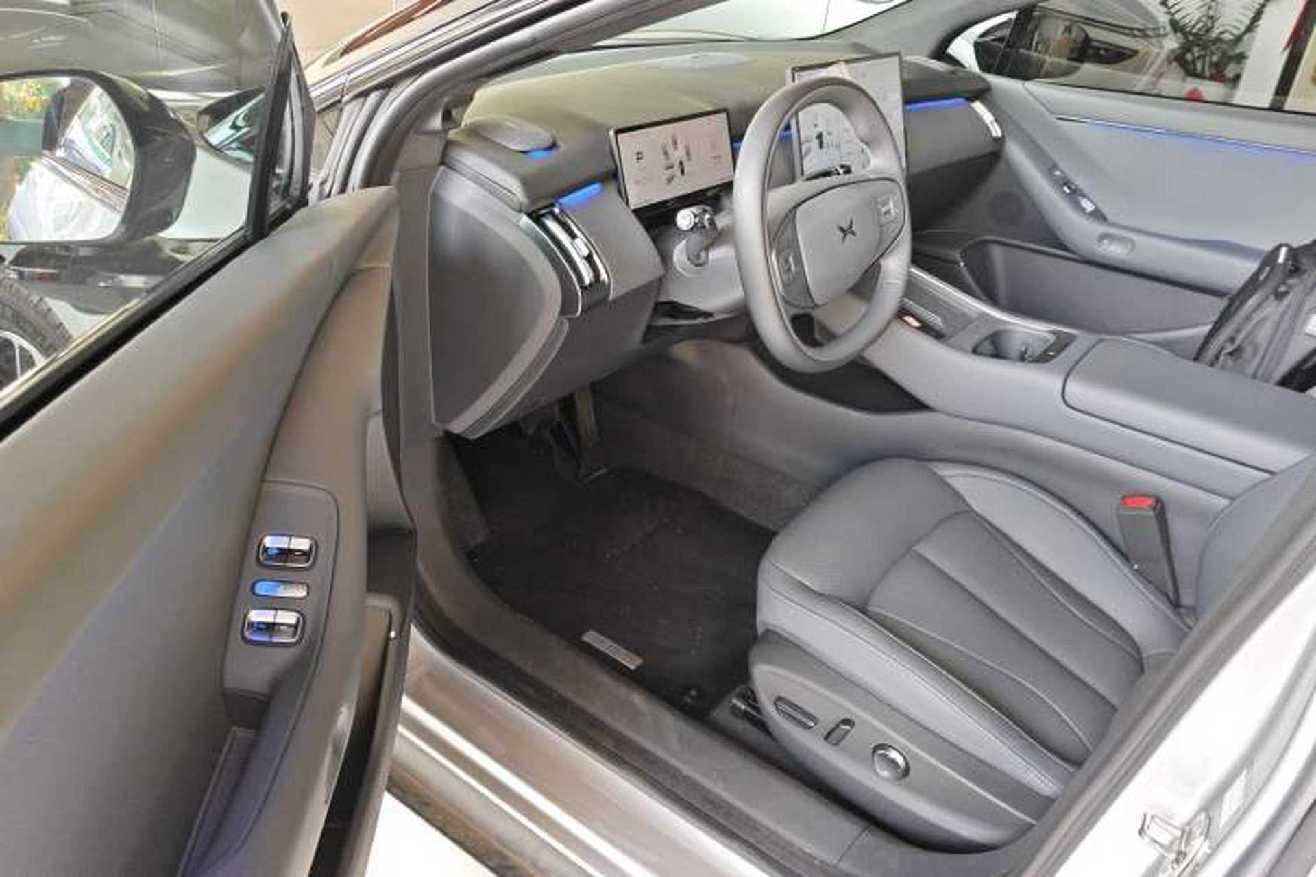 Used XPeng P7+ 2025 Ultra-Long Range Max Flagship Edition Interior 3