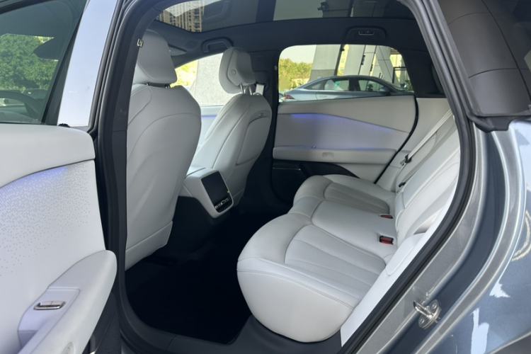 Used XPeng P7+ 2025 Ultra-Long Range Max Flagship Edition Interior 4