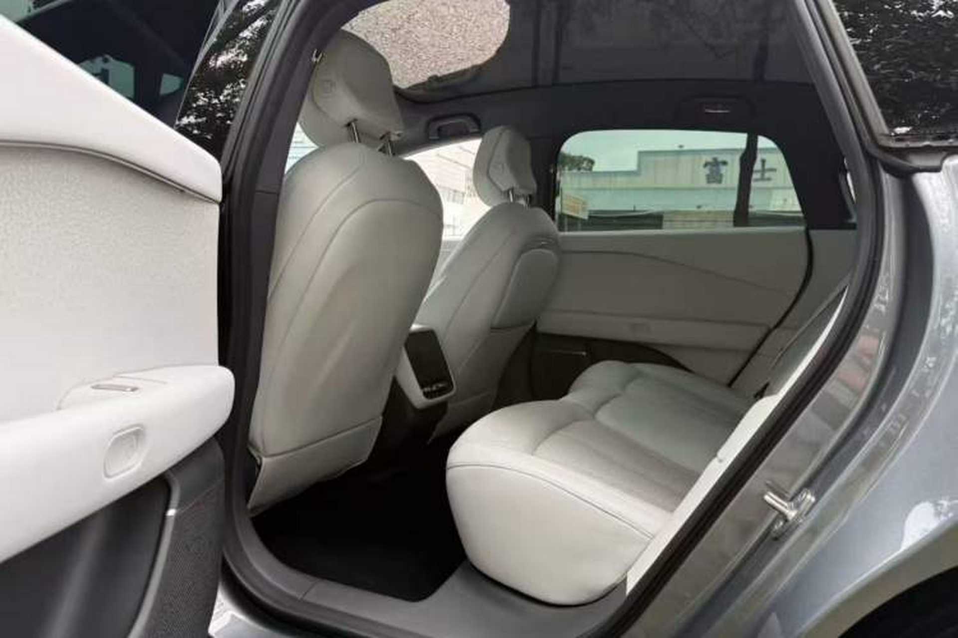Used XPeng P7+ 2025 Ultra-Long Range Max Flagship Edition Left Rear Seat