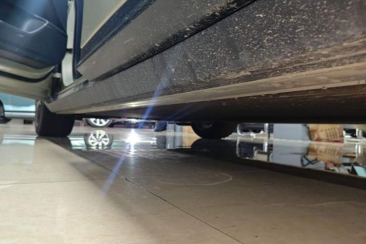 Used XPeng P7+ 2025 Ultra-Long Range Max Flagship Edition Left Side Sill