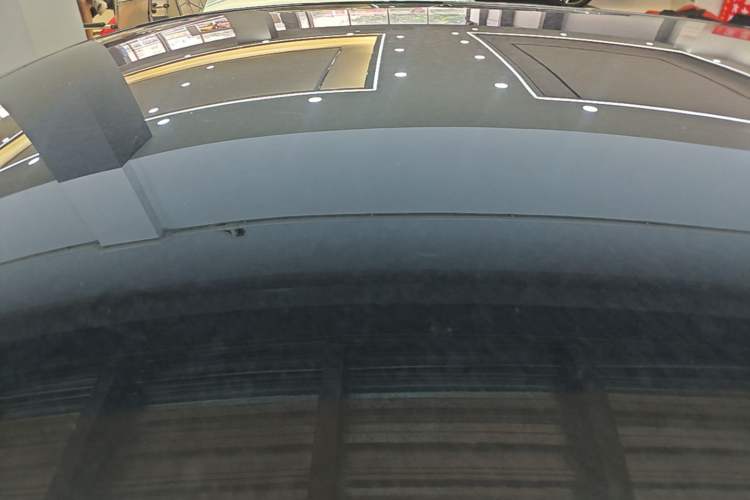 Used XPeng P7+ 2025 Ultra-Long Range Max Flagship Edition Roof