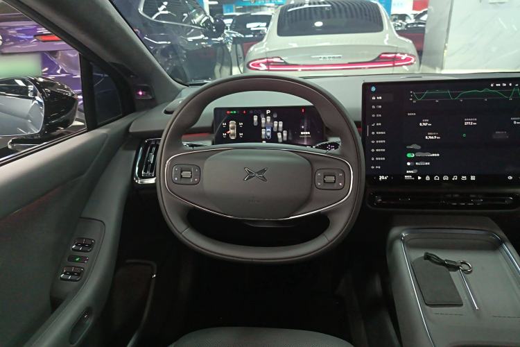 Used XPeng P7+ 2025 Ultra-Long Range Max Flagship Edition Steering Wheel