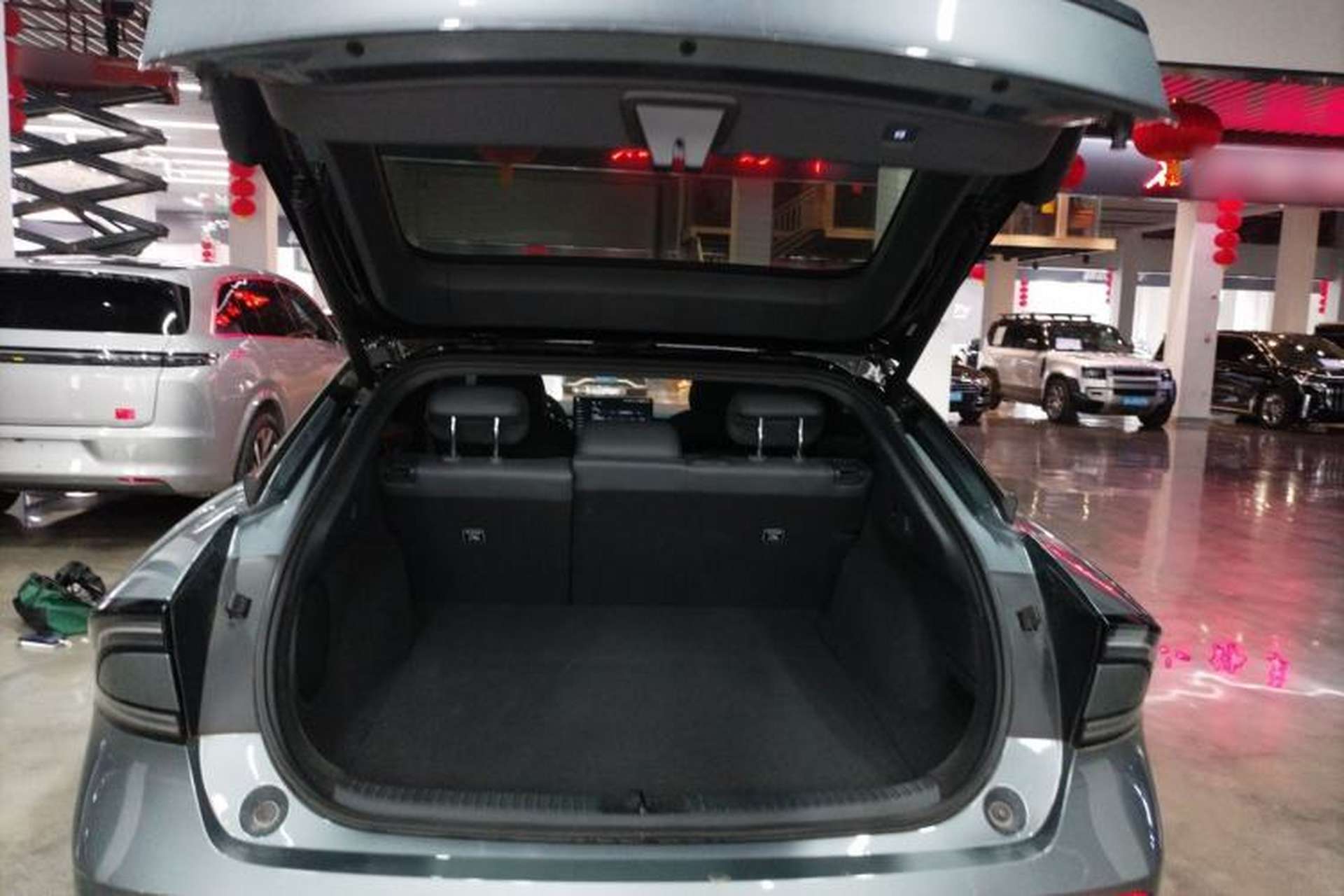 Used XPeng P7+ 2025 Ultra-Long Range Max Flagship Edition Trunk