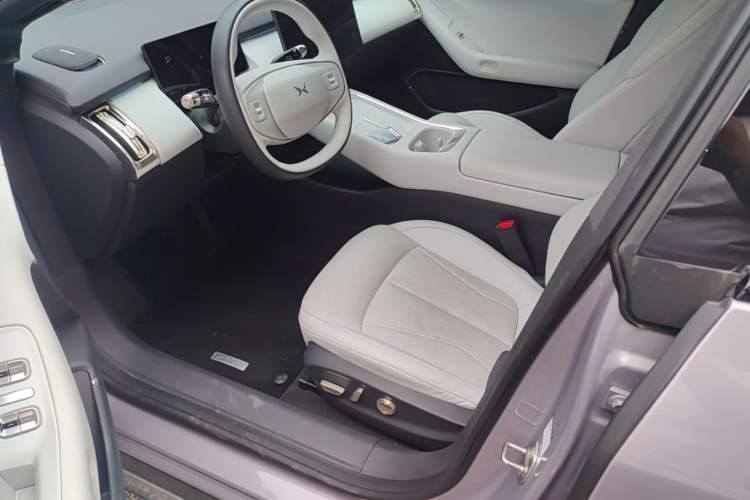 Used XPeng P7+ 2025 Ultra-Long Range Max Flagship Edition Left Front Seat