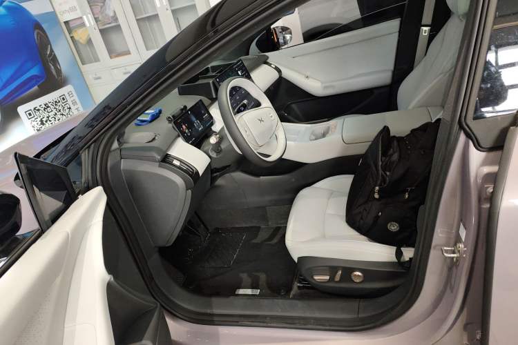 Used XPeng P7+ 2025 Ultra-Long Range Max Flagship Edition Left Front Seat