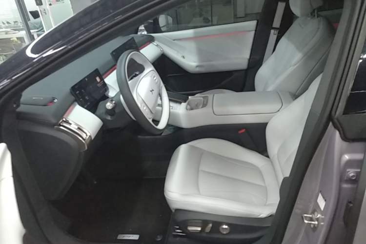 Used XPeng P7+ 2025 Ultra-Long Range Max Flagship Edition Left Front Seat